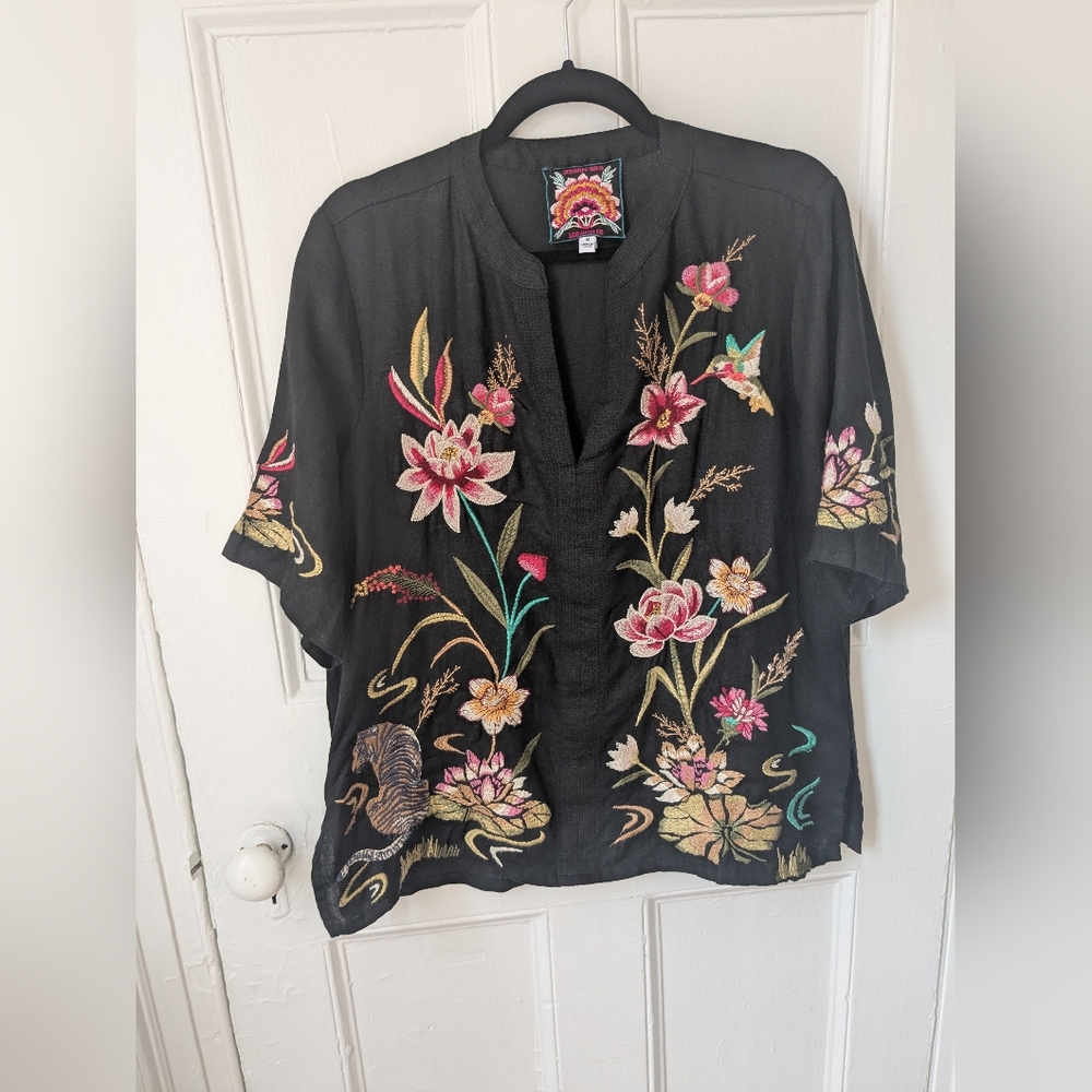 Johnny Was Maisie Easy V-Neck Linen Embroidered Tunic Top - Size M - Picture 2 of 9